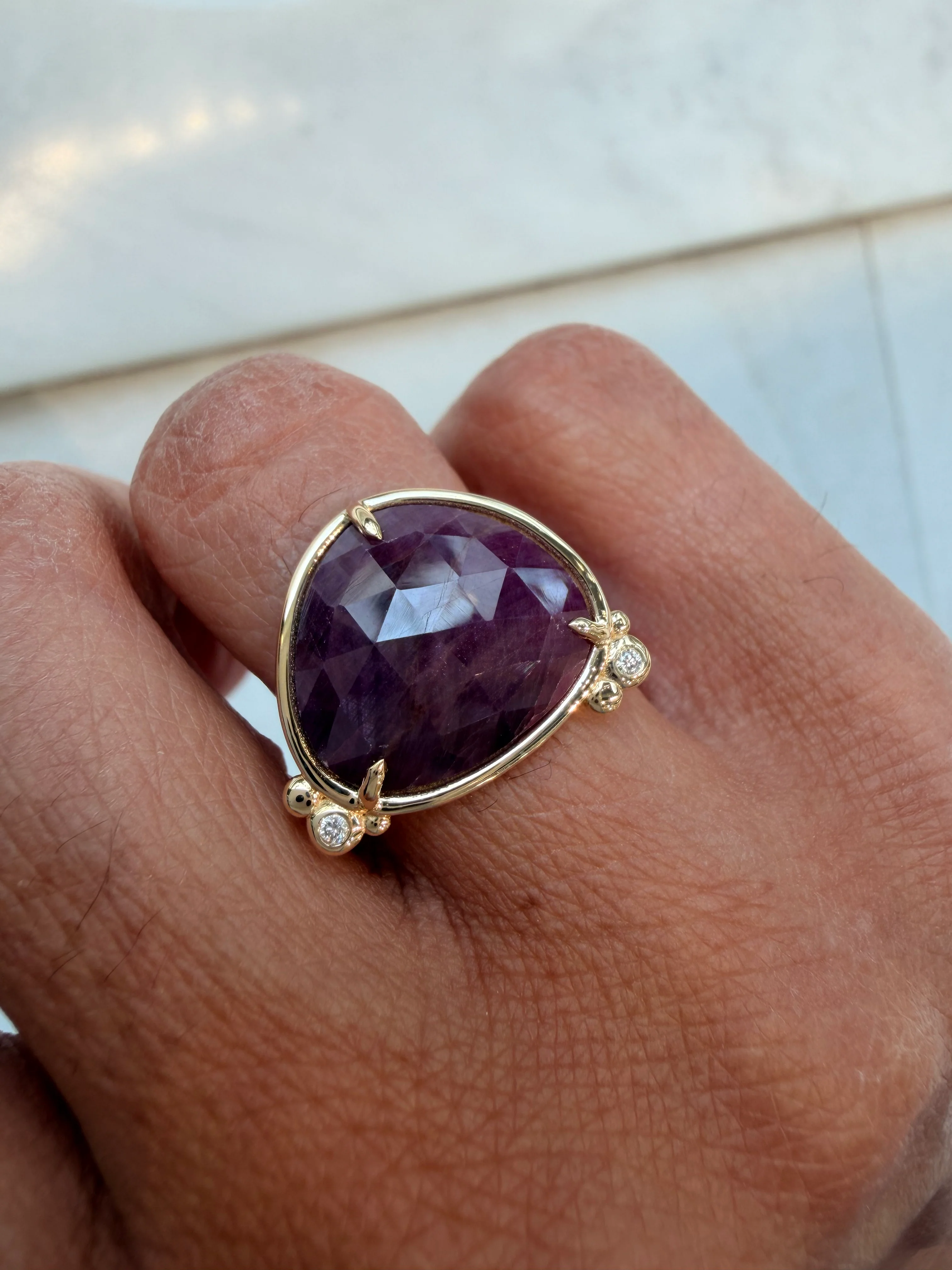 Pulse of Love – 14K Gold Ring with Ruby & Diamonds - Image 2