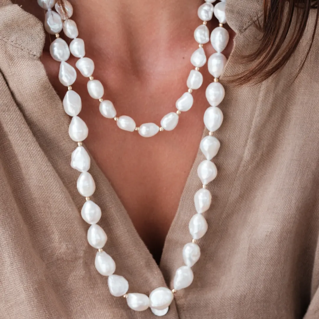 Long Rope Baroque Pearl Necklace with 14K Gold dot details and closure - Image 3